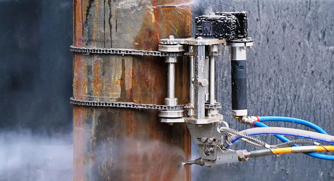 At what pressure does water cut steel?